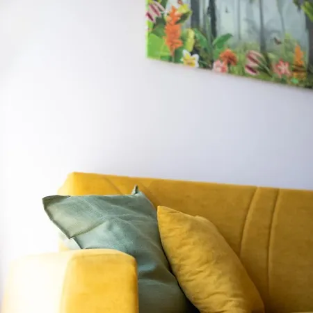 Vivere Penthouse Sea View, 2 Suites, 2 Baths, Pescara