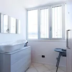 Vivere Penthouse Sea View, 2 Suites, 2 Baths, Appartamento *