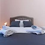 Vivere Penthouse Sea View, 2 Suites, 2 Baths, *
