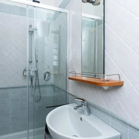 Penthouse Sea View, 2 Suites, 2 Baths,