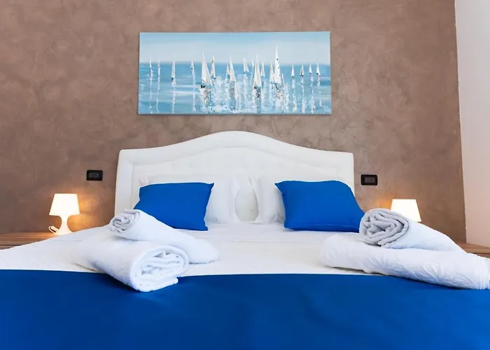 Vivere Penthouse Sea View, 2 Suites, 2 Baths, * Pescara