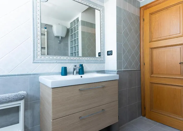 Apartament Vivere Penthouse Sea View, 2 Suites, 2 Baths, Pescara